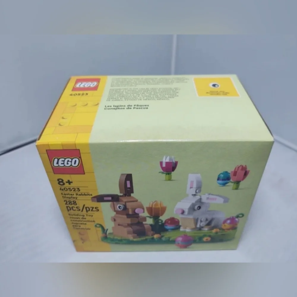 Lego 40523 Easter Rabbits Display NWT Building Toy Set